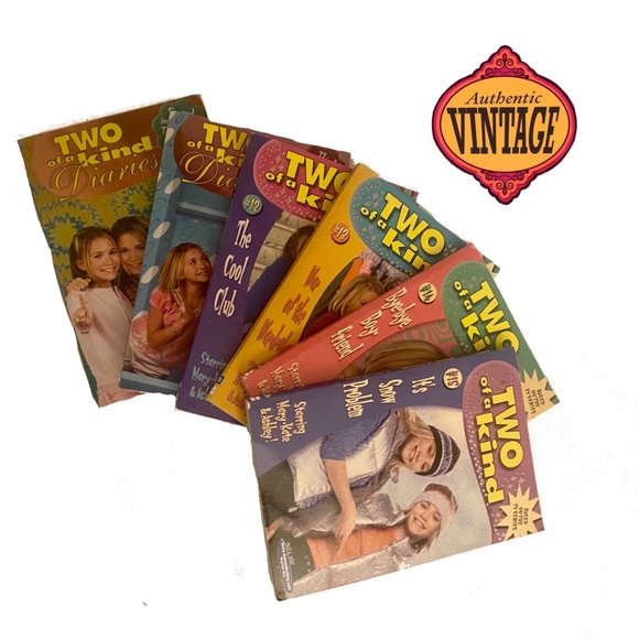 Vintage Other - Set of 6 Mary Kate & Ashley TWO of a Kind Books